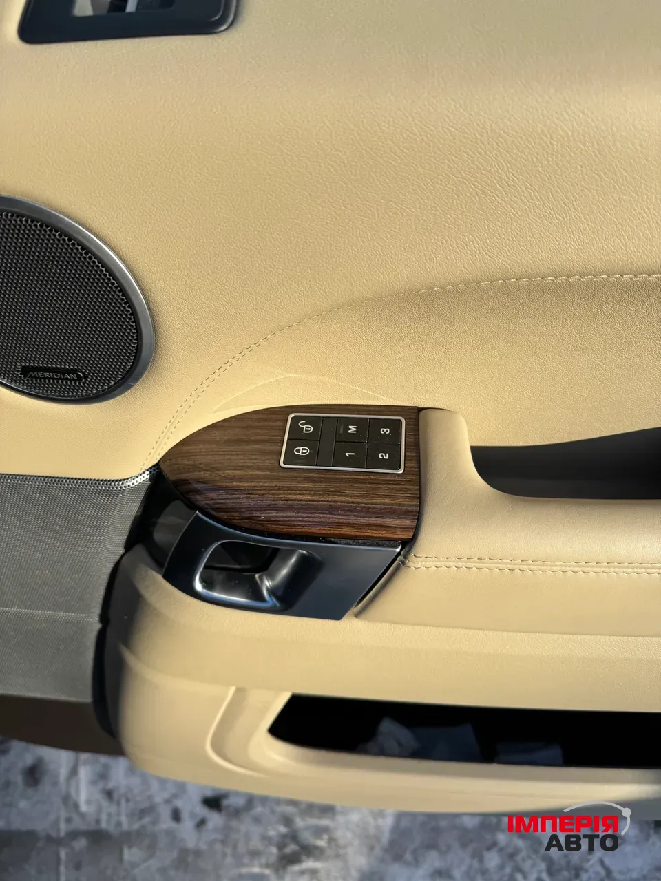 Land Rover Range Rover Sport - фото 24