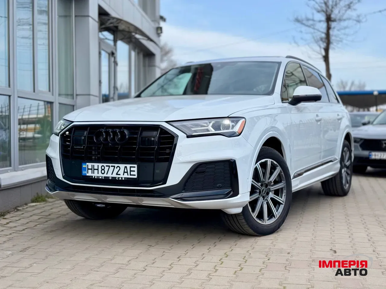 Audi Q7 - фото 1