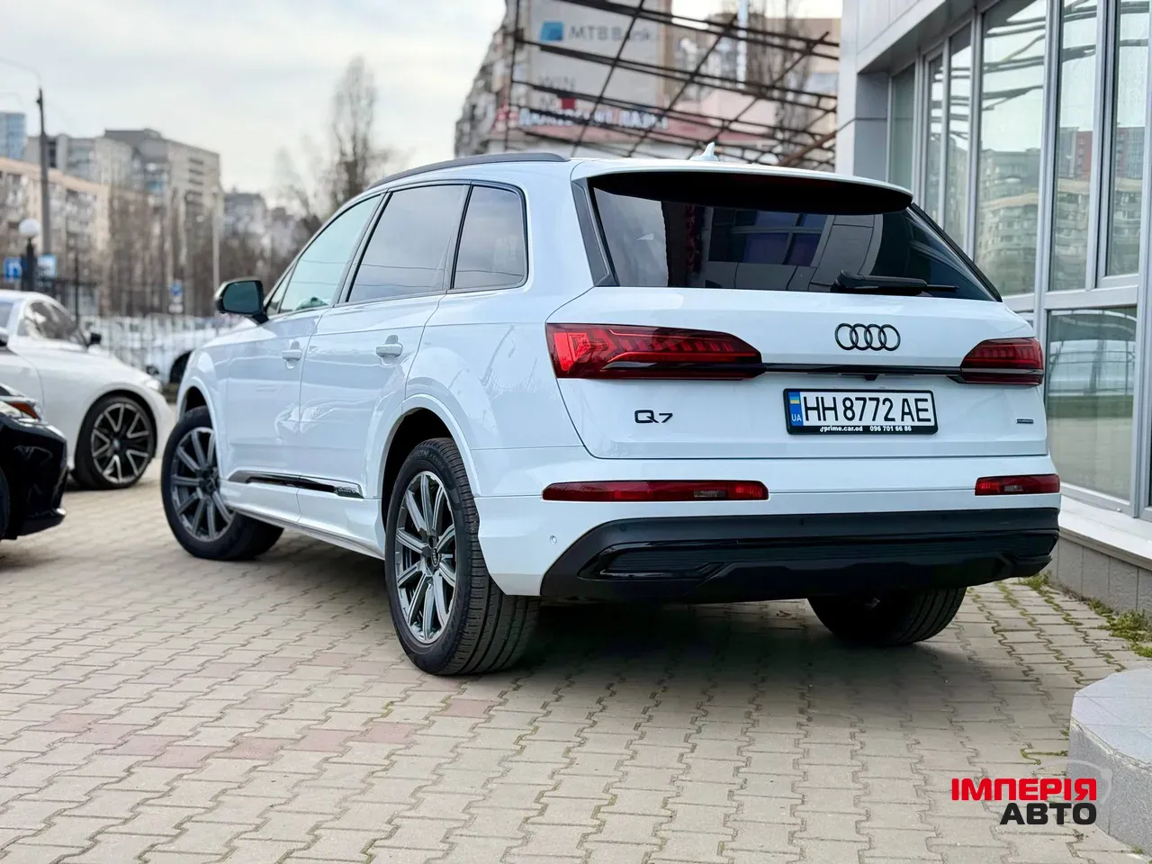 Audi Q7 - фото 2