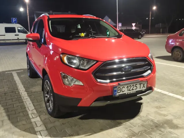 Ford EcoSport - фото 1