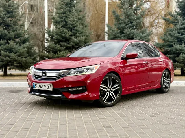 Honda Accord - фото 1