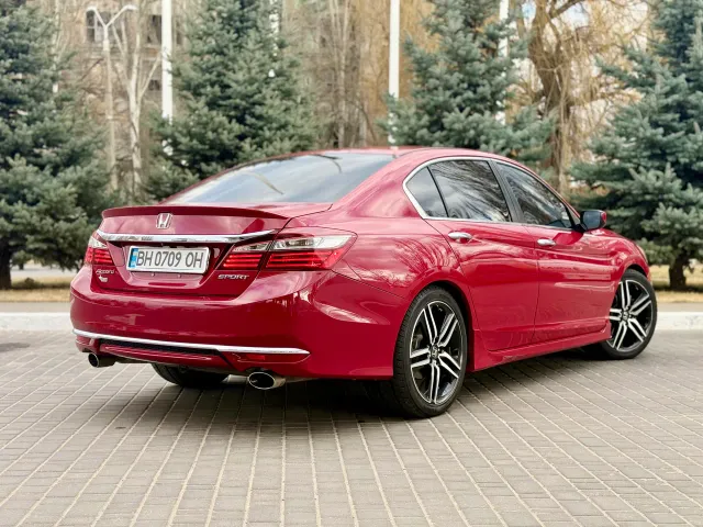 Honda Accord - фото 3