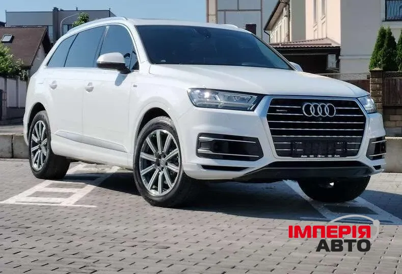Audi Q7 - фото 3