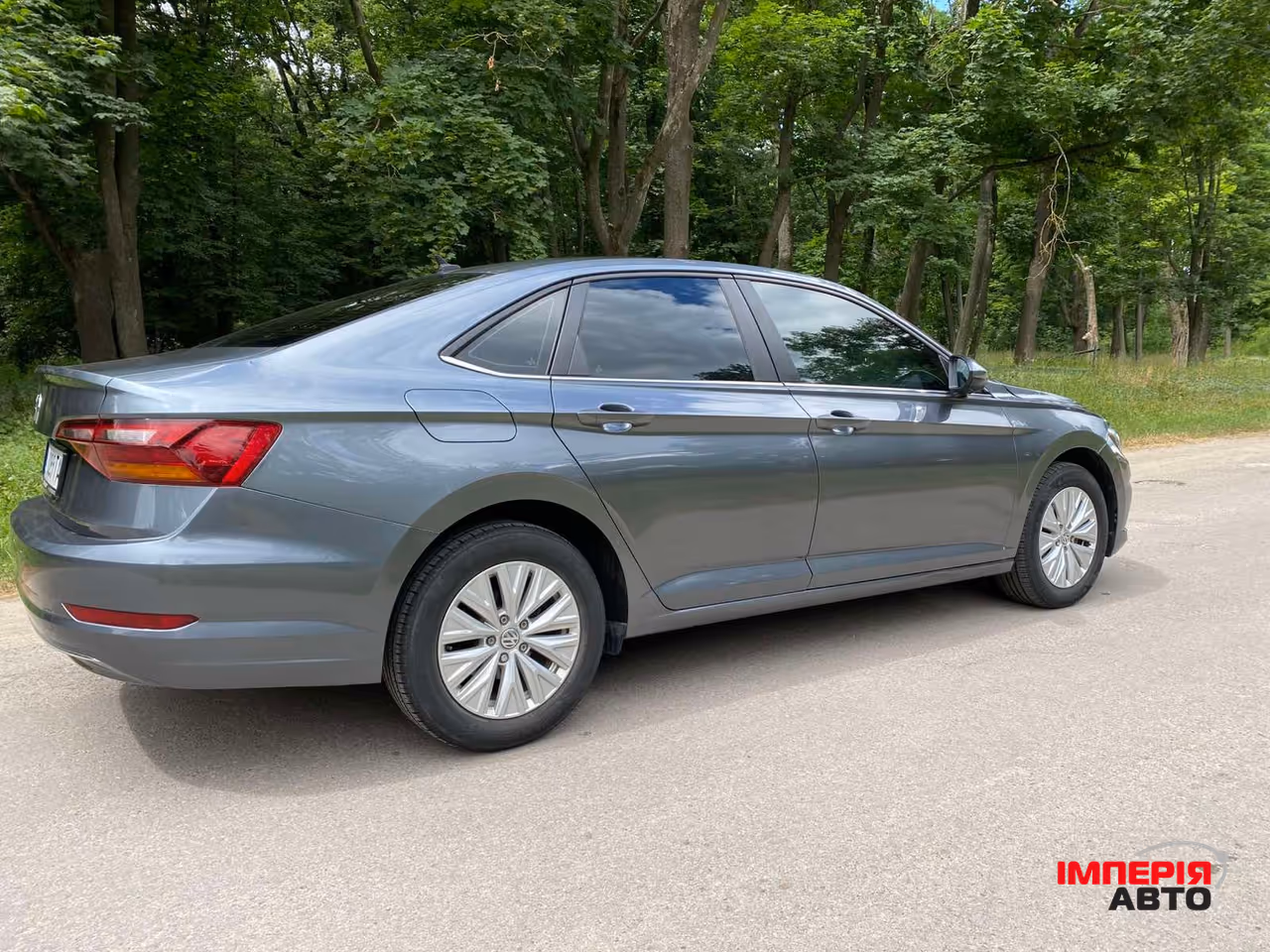 Volkswagen Jetta - фото 7