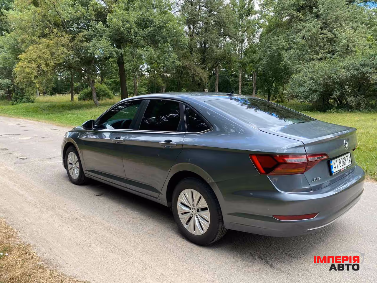 Volkswagen Jetta - фото 17