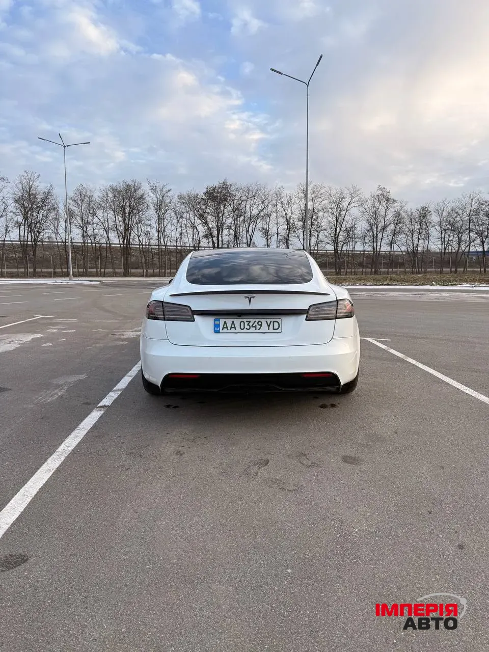 Tesla Model S - фото 4