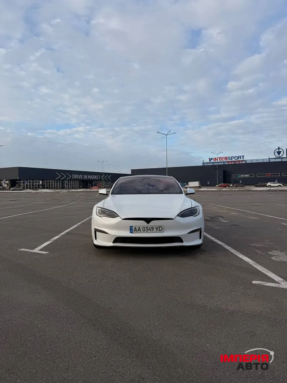 Tesla Model S - фото 2
