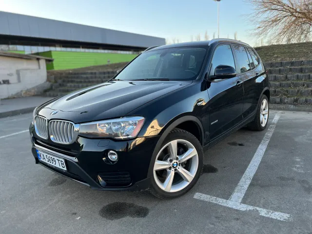 BMW X3 - фото 1