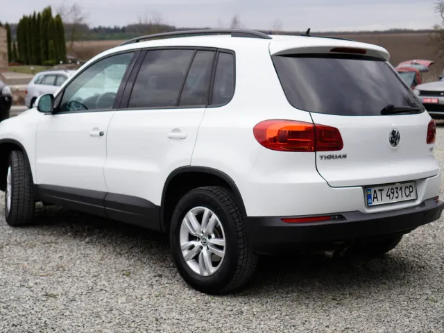 Volkswagen Tiguan - фото 4