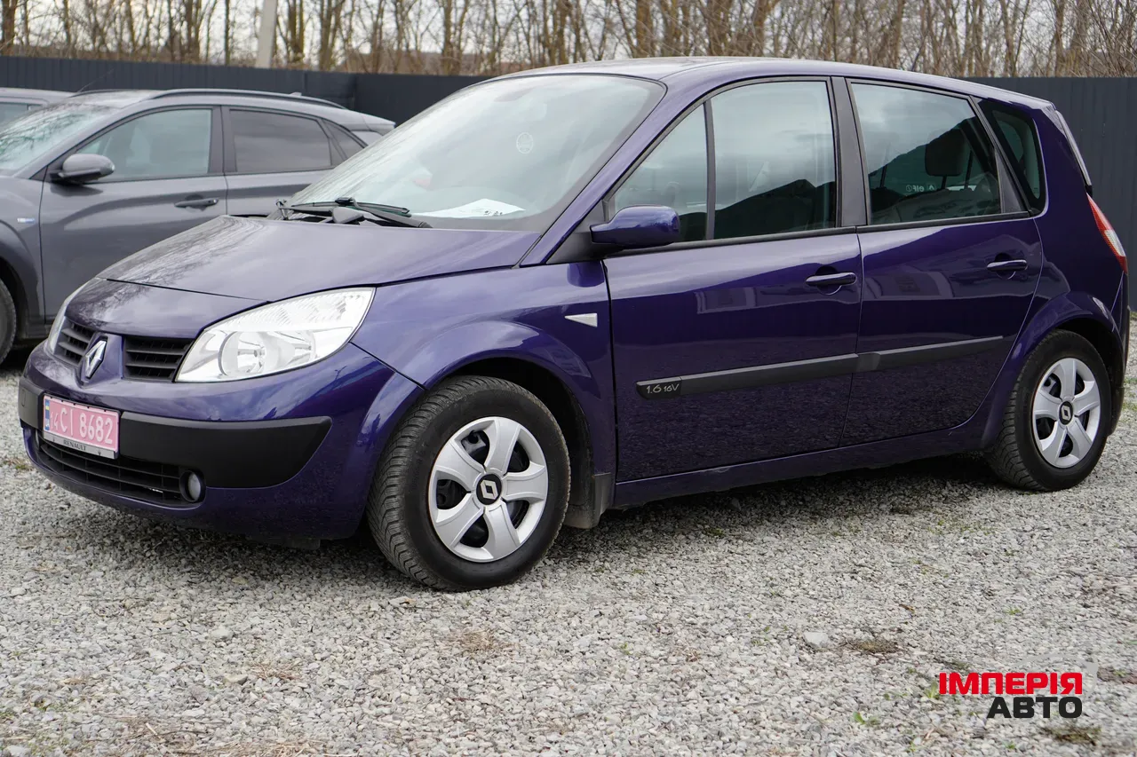Renault Scenic - фото 4