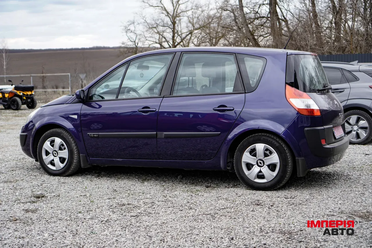 Renault Scenic - фото 3