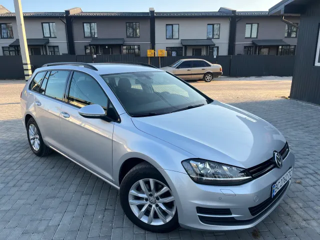 Volkswagen Golf GTD - фото 1