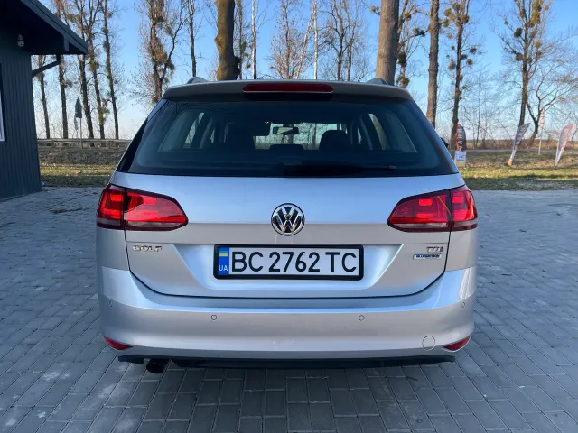 Volkswagen Golf GTD - фото 2