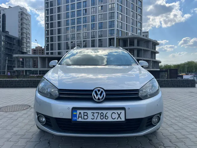 Volkswagen Golf GTD - фото 1