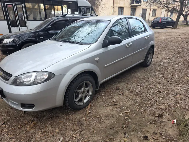 Chevrolet Lacetti - фото 3