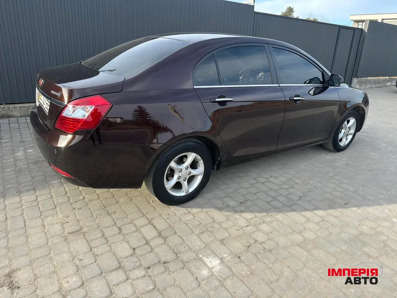Geely Emgrand EC7 - фото 7