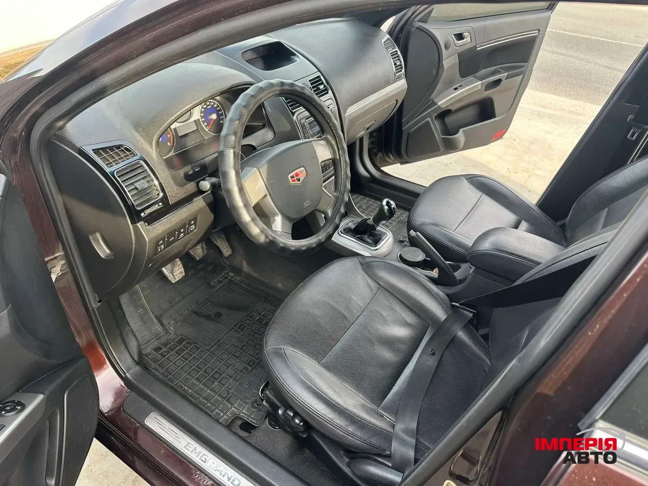 Geely Emgrand EC7 - фото 10