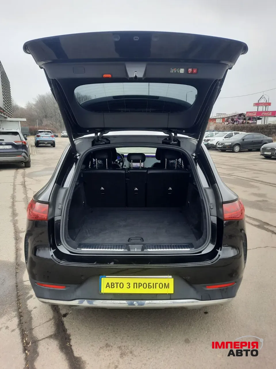 Mercedes-Benz EQE SUV - фото 9