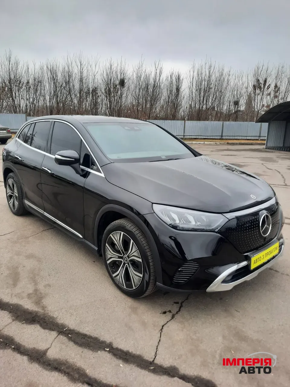 Mercedes-Benz EQE SUV - фото 10