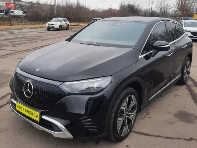 Mercedes-Benz EQE SUV - фото 4