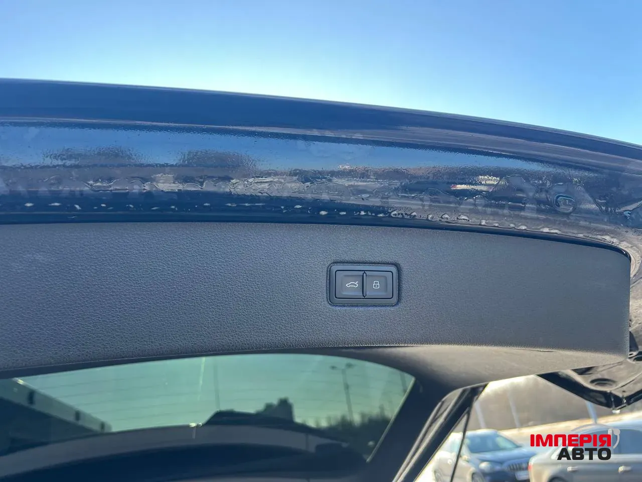 Audi Q7 - фото 11