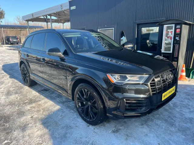 Audi Q7 - фото 2
