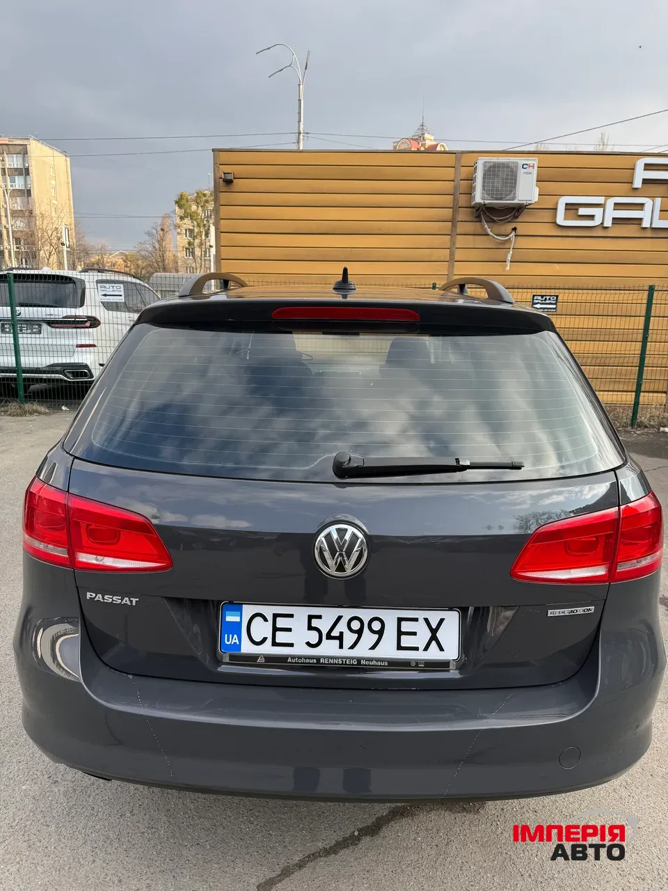 Volkswagen Passat - фото 7