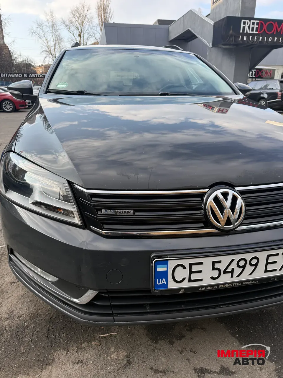 Volkswagen Passat - фото 6