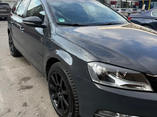 Volkswagen Passat - фото 2