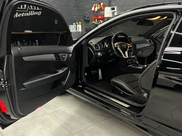 Mercedes-Benz C-Класс - фото 5