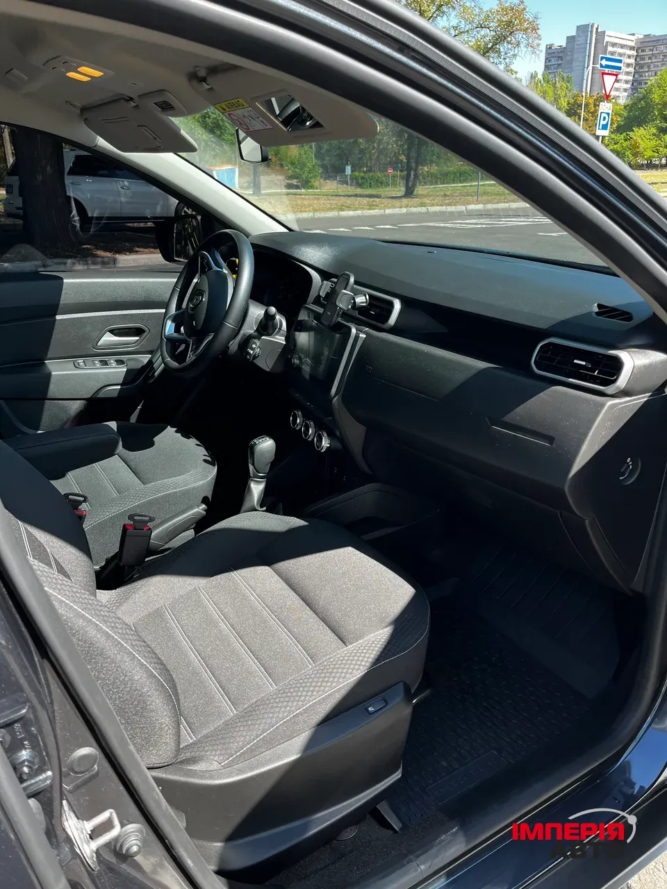 Renault Duster - фото 16