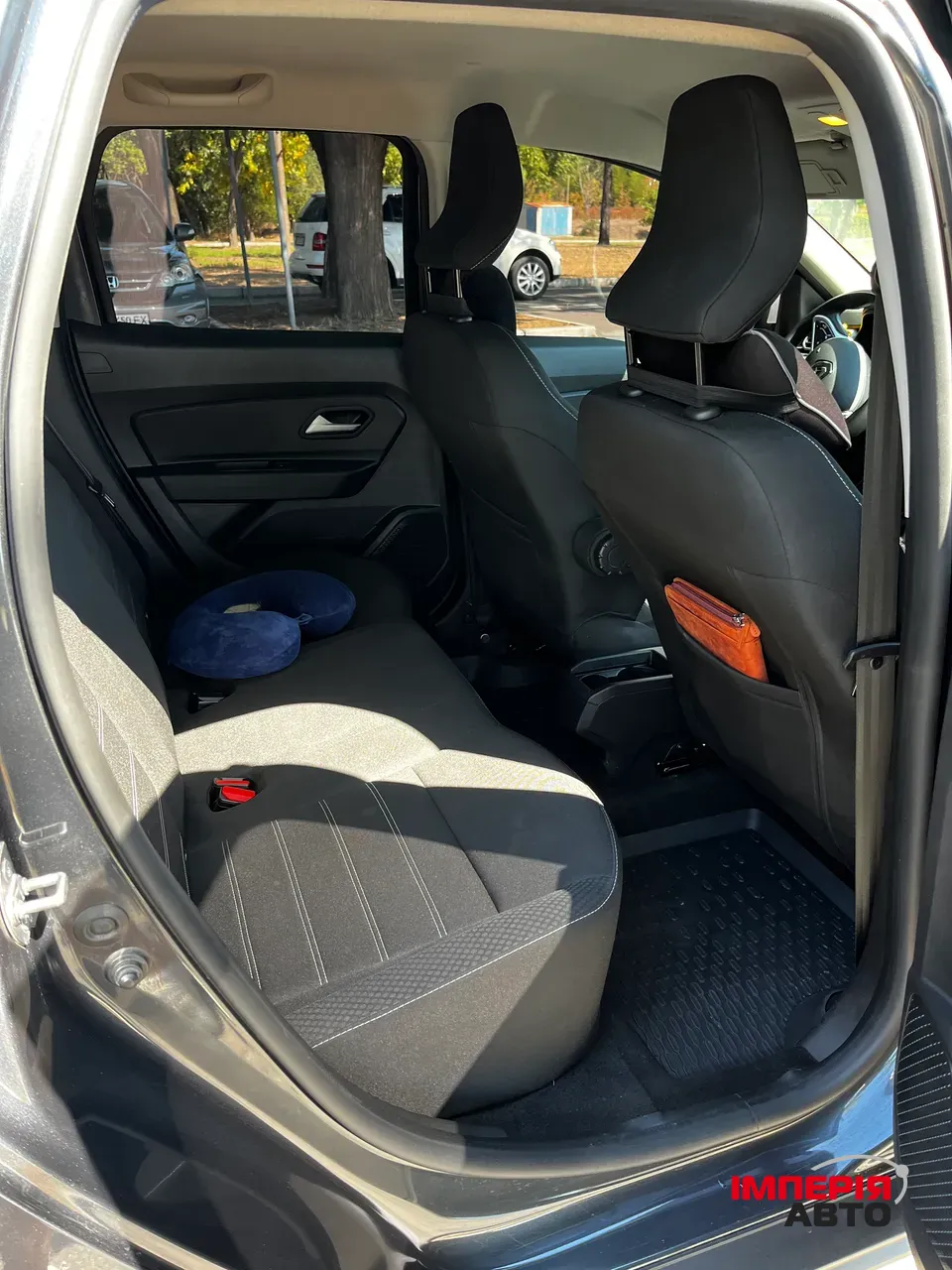 Renault Duster - фото 18