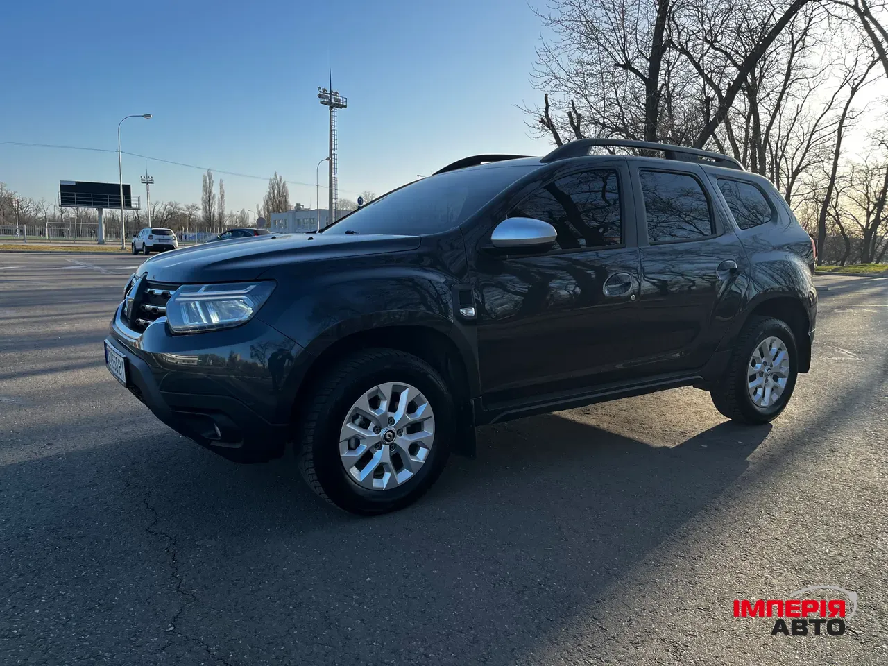 Renault Duster - фото 1