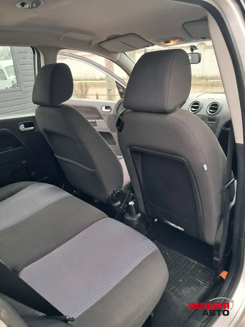 Ford Fusion - фото 13