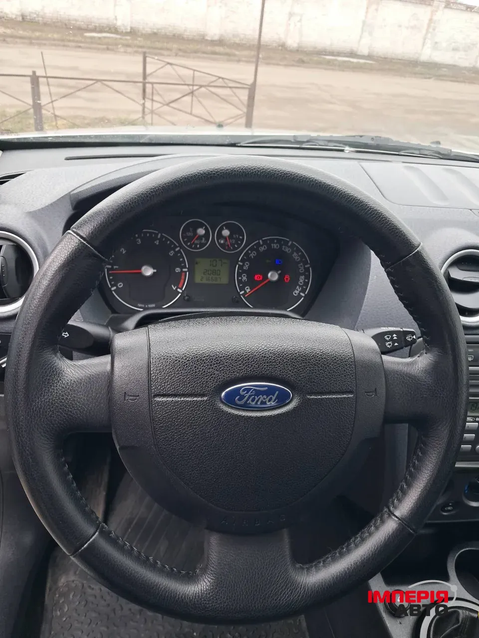 Ford Fusion - фото 18