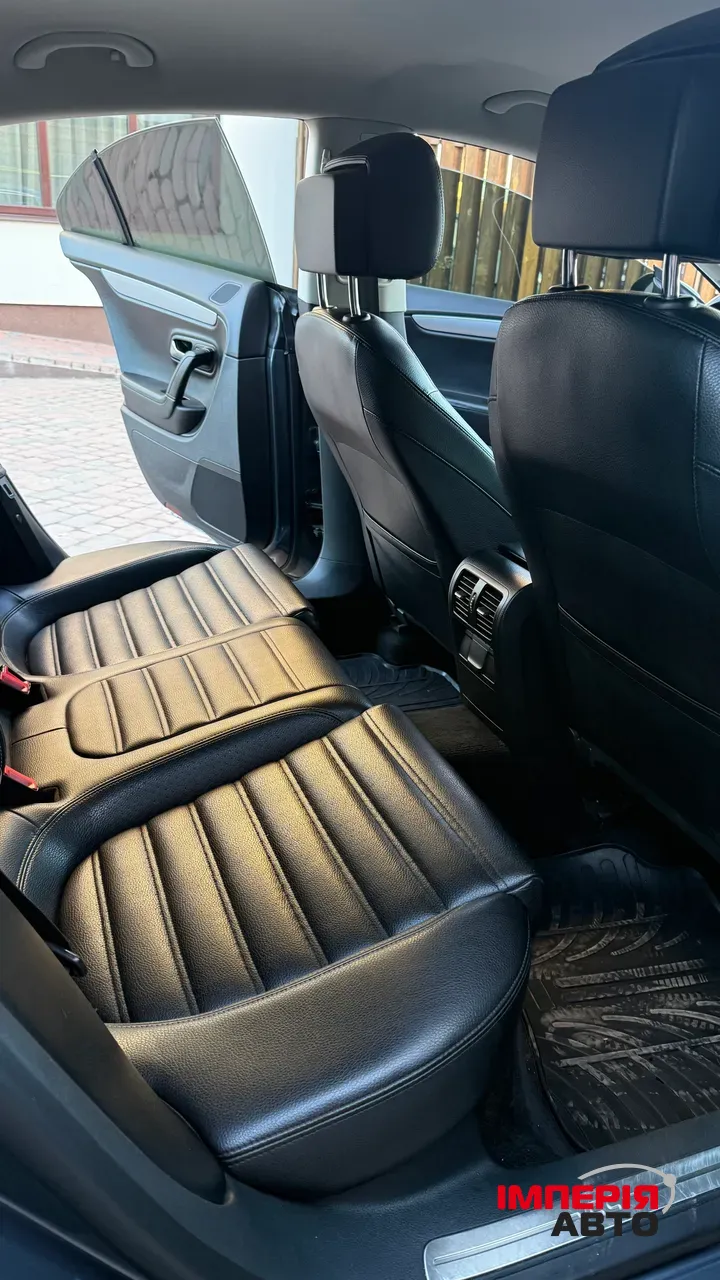 Volkswagen Passat CC - фото 18