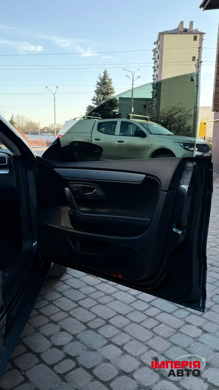 Volkswagen Passat CC - фото 21