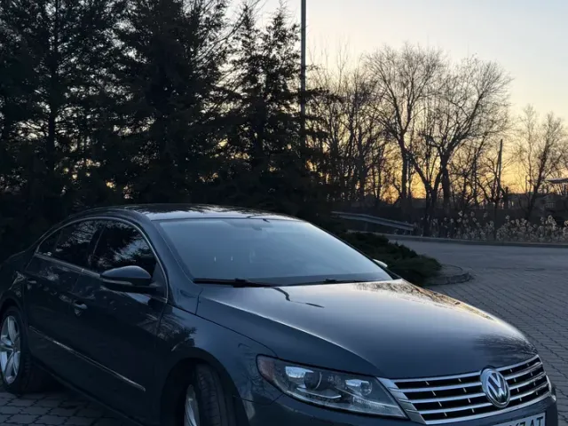 Volkswagen Passat CC - фото 2