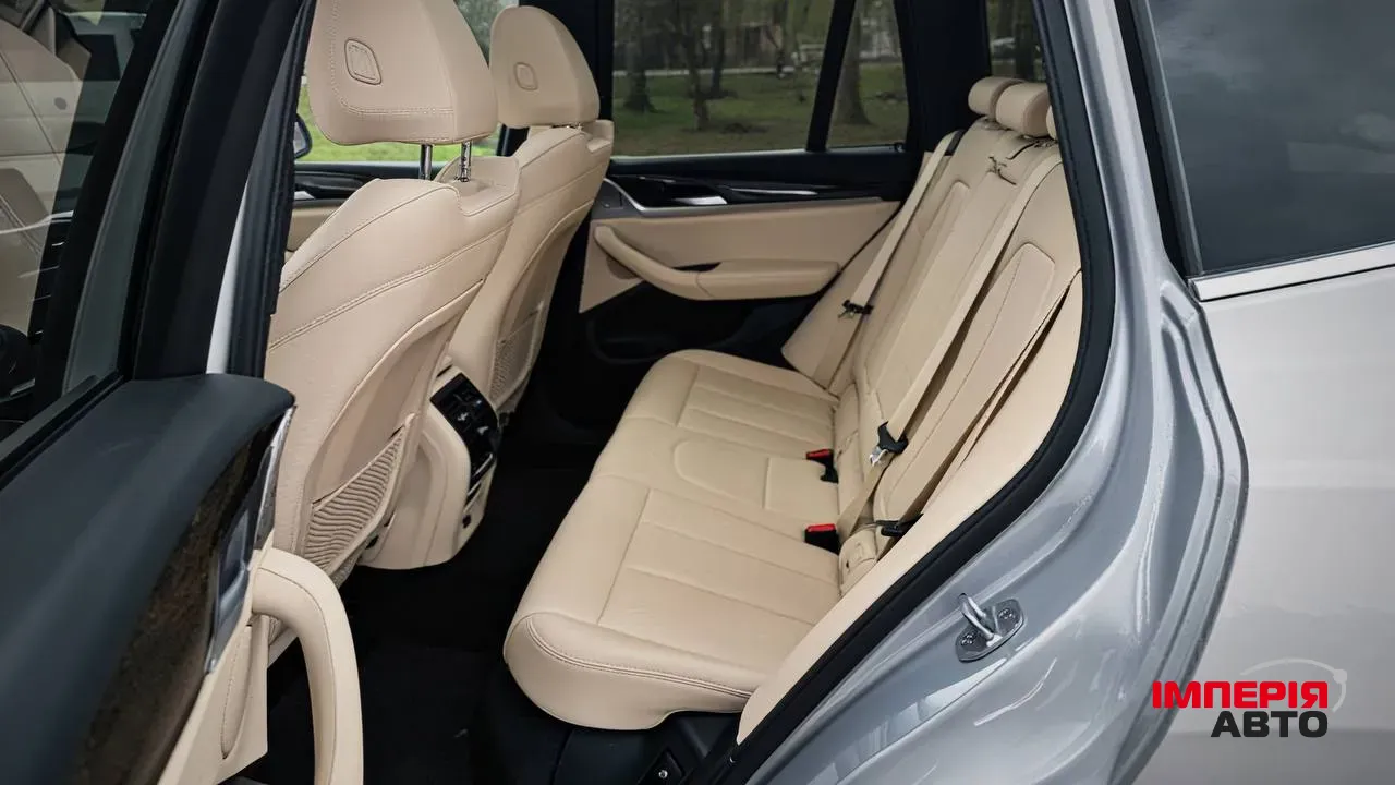 BMW X3 - фото 11