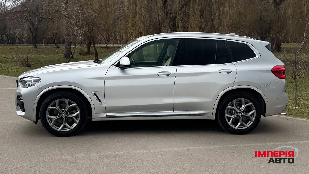 BMW X3 - фото 3