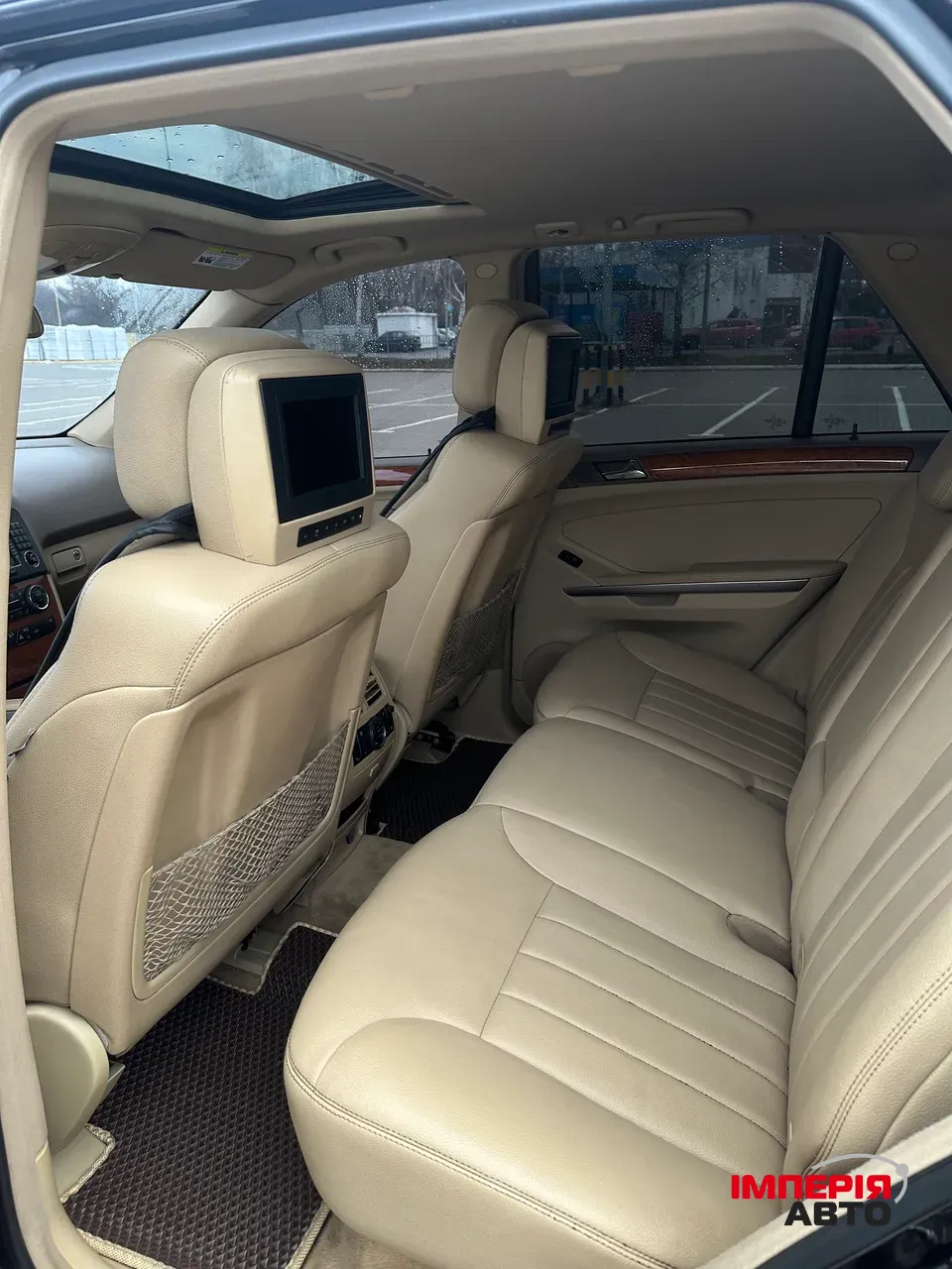 Mercedes-Benz M-Класс - фото 12