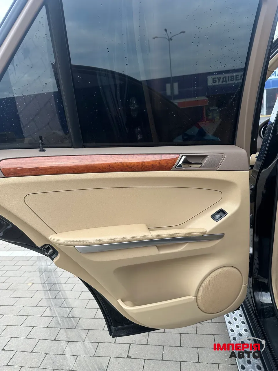 Mercedes-Benz M-Класс - фото 10