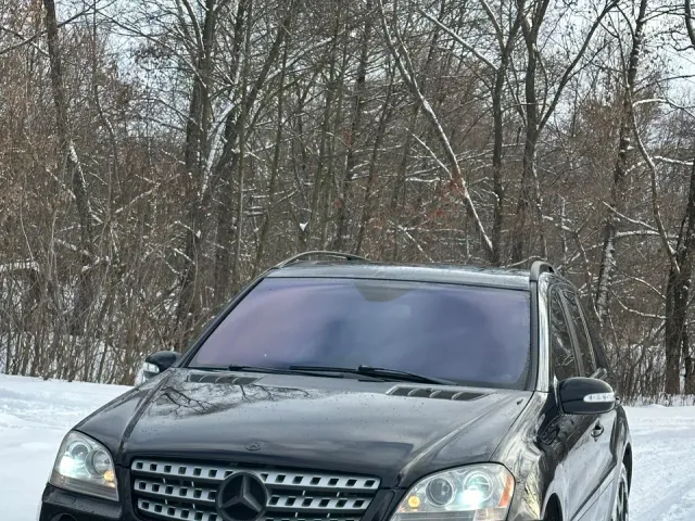 Mercedes-Benz M-Класс - фото 1