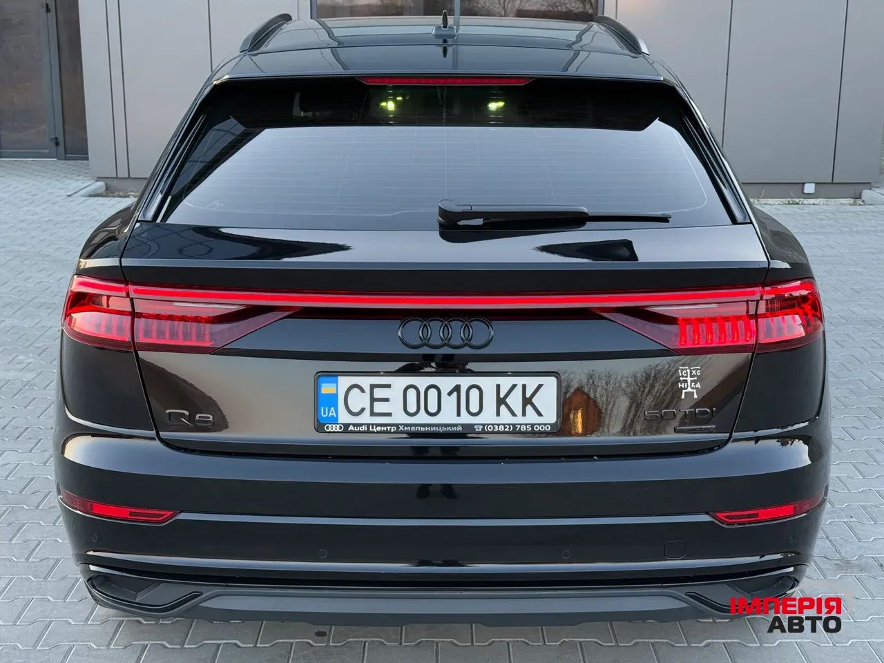 Audi Q8 - фото 6