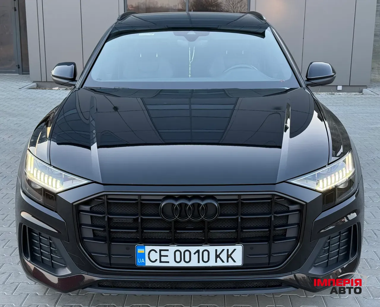 Audi Q8 - фото 5