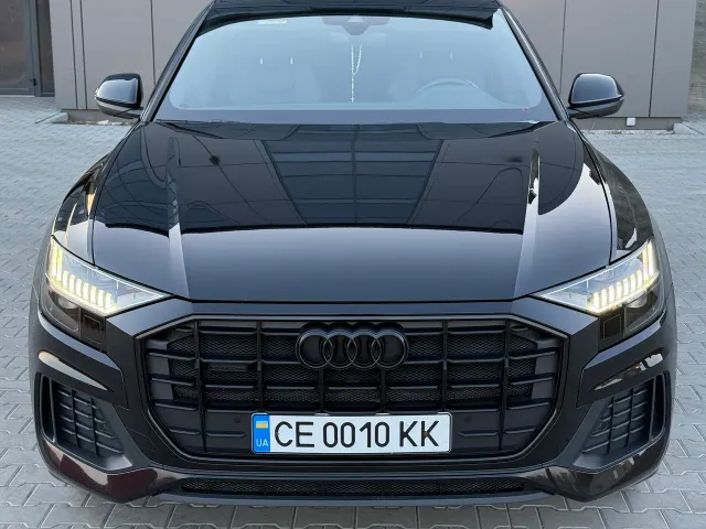 Audi Q8 - фото 5