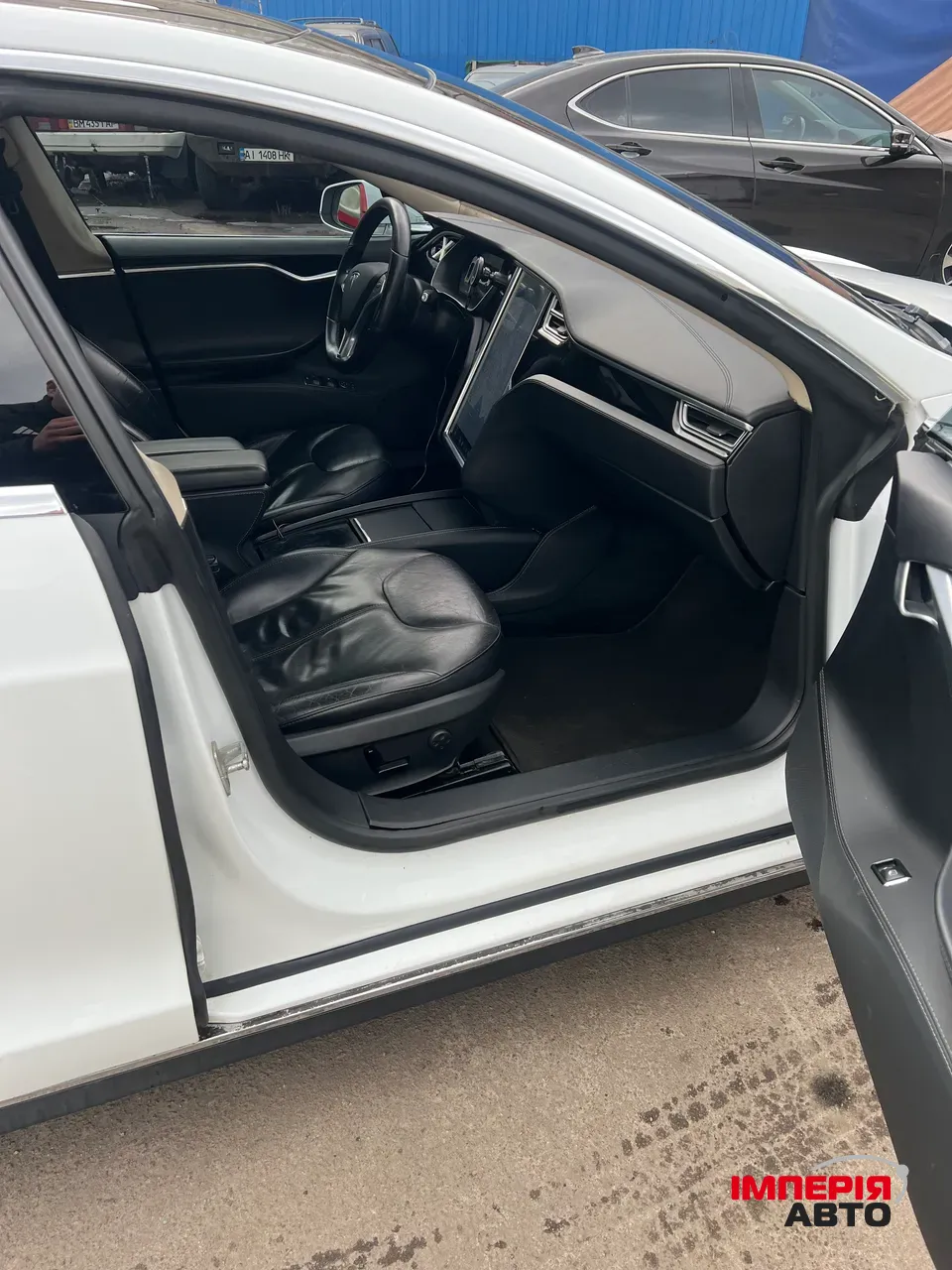 Tesla Model S - фото 13