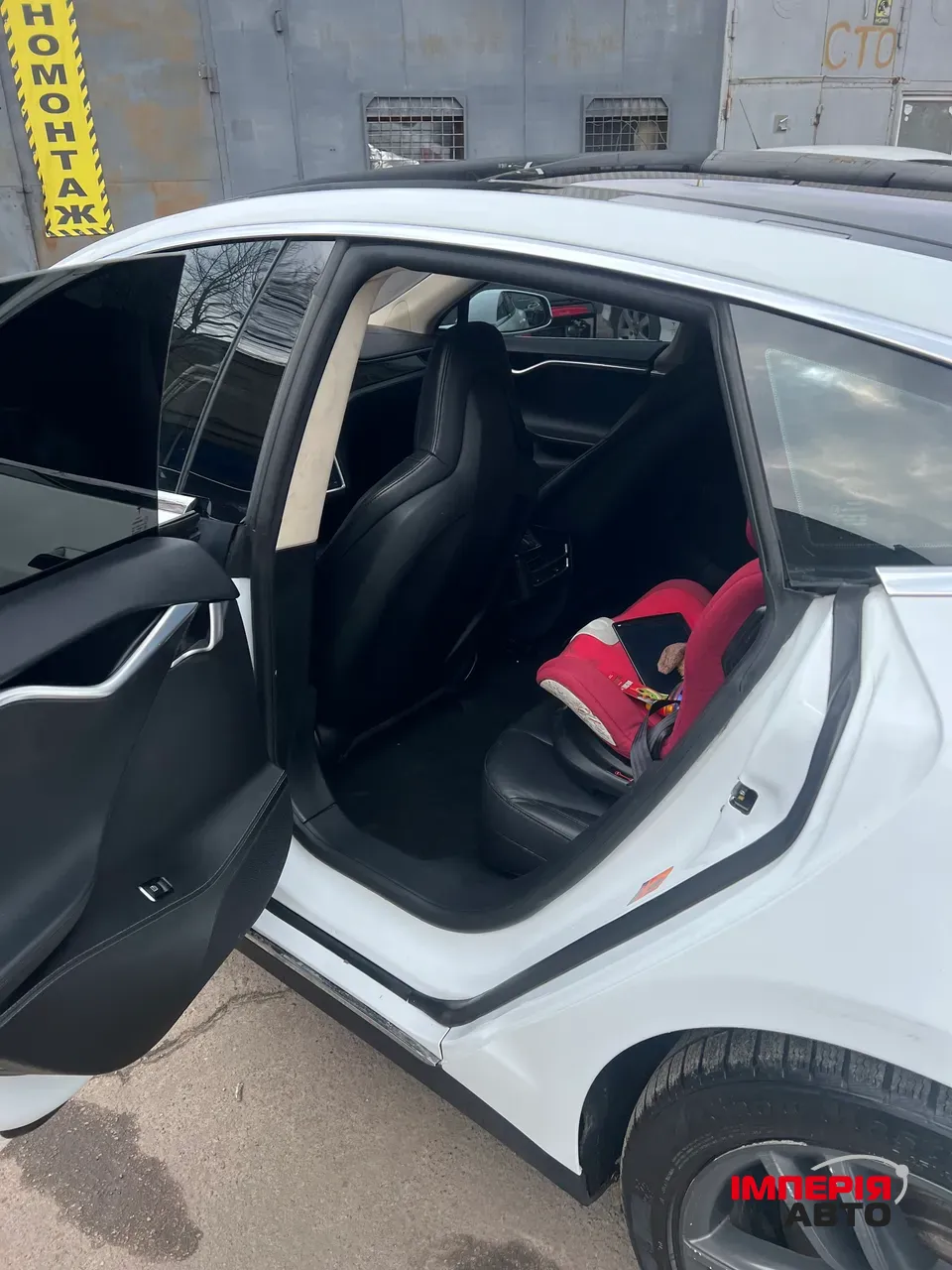 Tesla Model S - фото 6