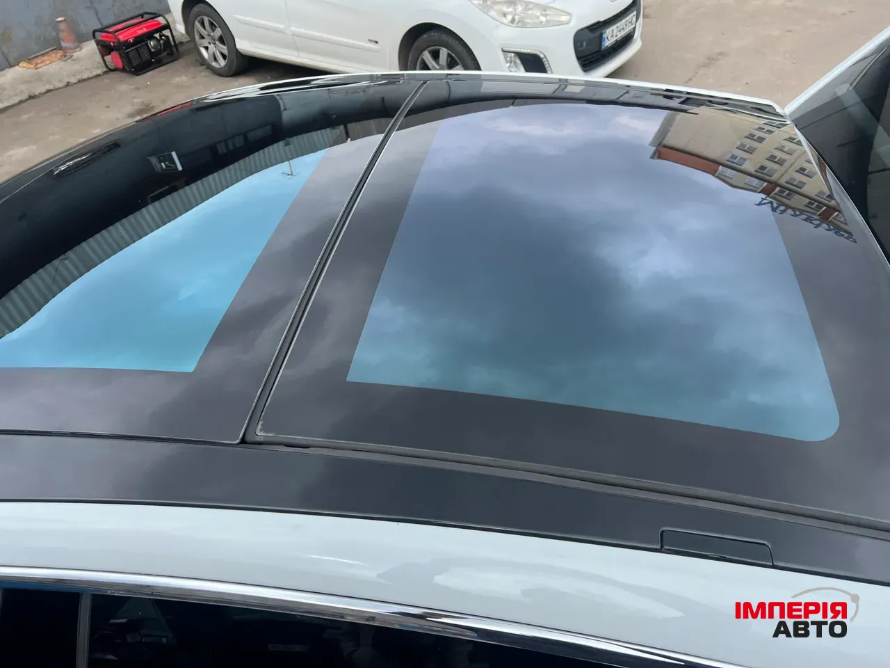 Tesla Model S - фото 8