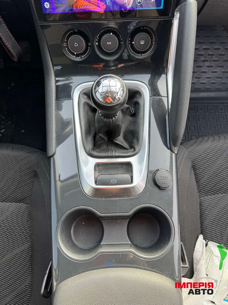 Peugeot 3008 - фото 12